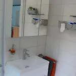 Gaestezimmer In *